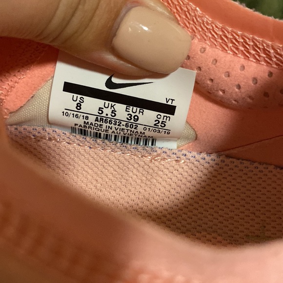 Pink Nike vapormax - Picture 6 of 7